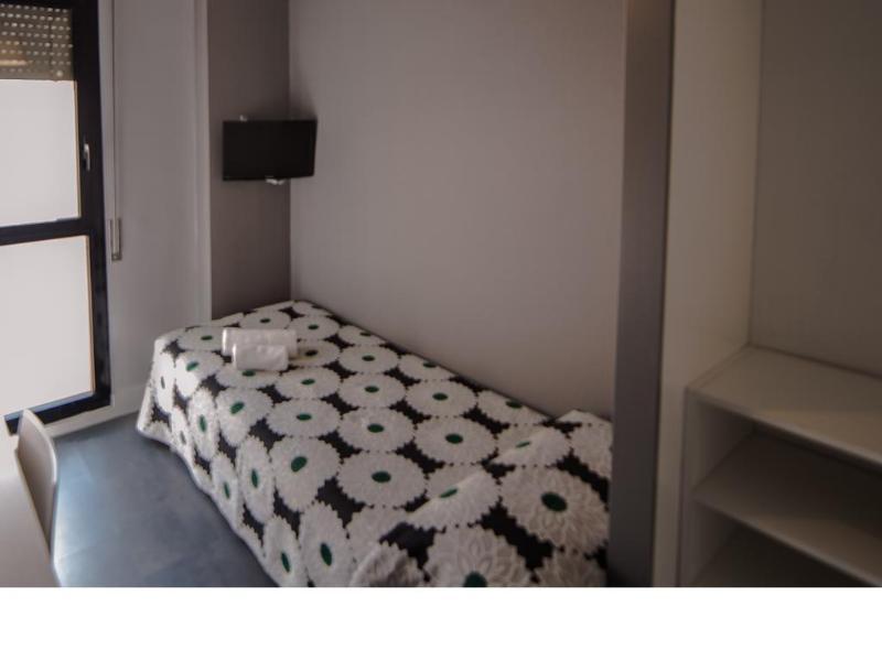 Residencia Universitaria San Agustin Барселона Екстериор снимка